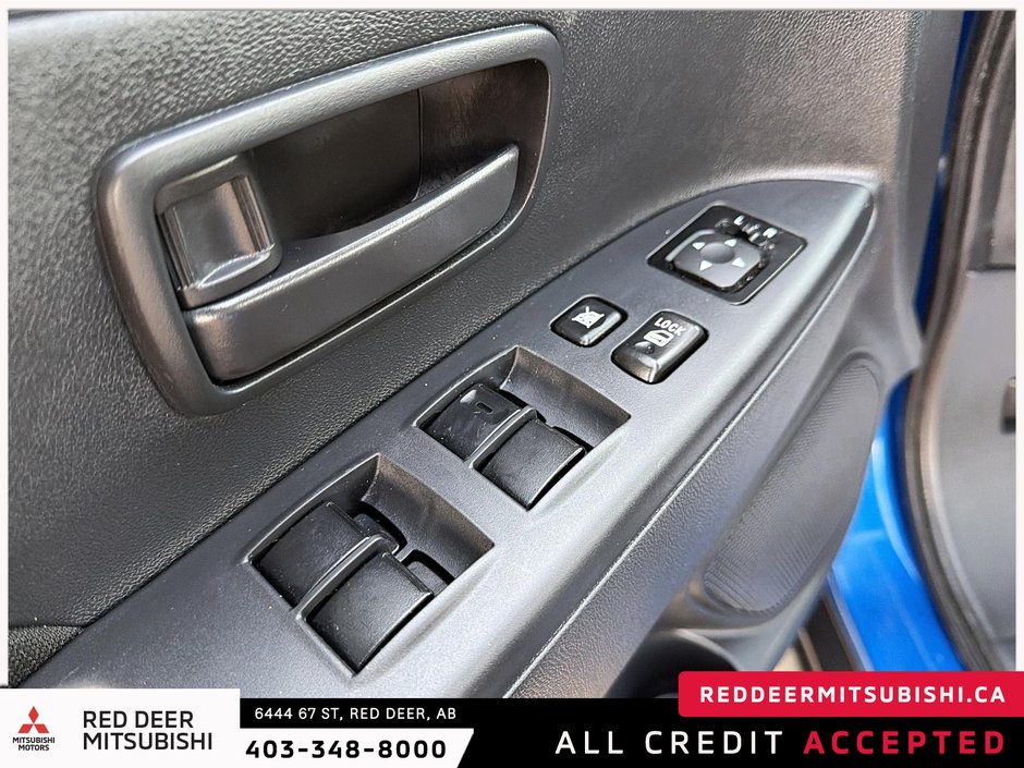 2025 Mitsubishi RVR ES-9