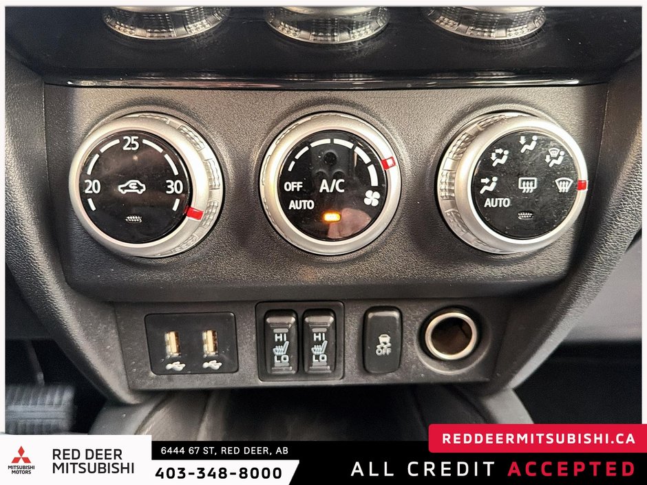 2025 Mitsubishi RVR SE-16