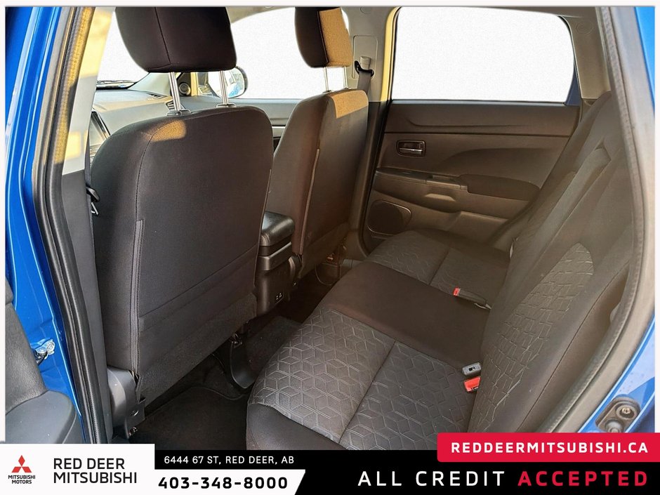 2025 Mitsubishi RVR SE-10