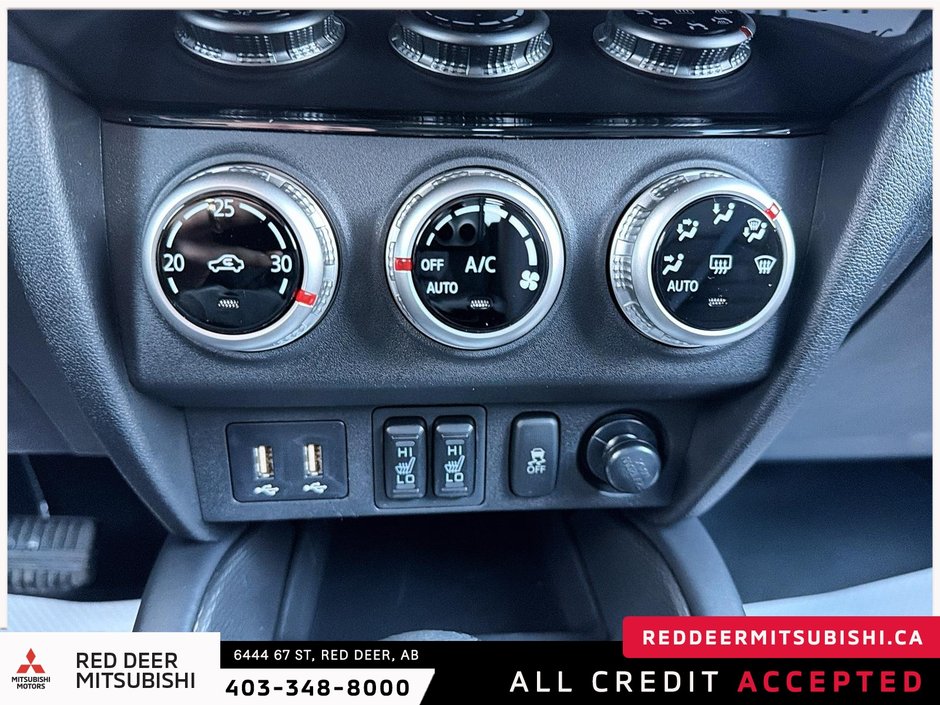 2026 Mitsubishi RVR SEL AWC-17