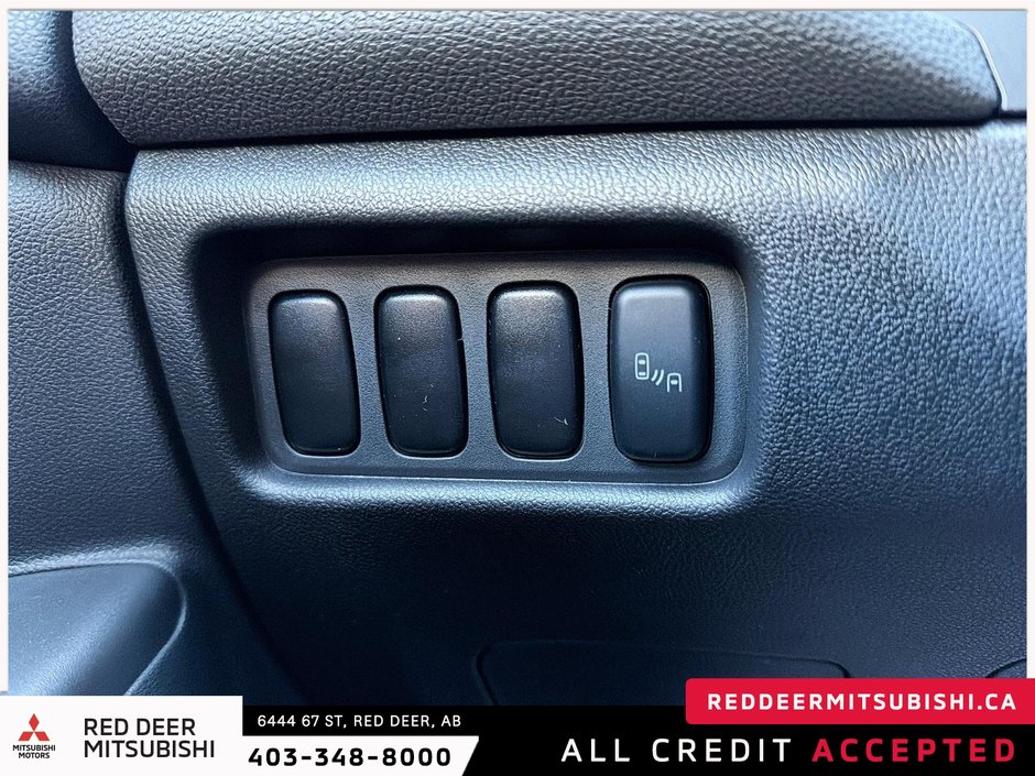 2026 Mitsubishi RVR SE AWC-19