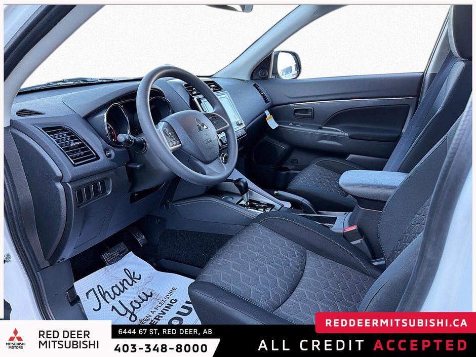 2026 Mitsubishi RVR ES FWD-7