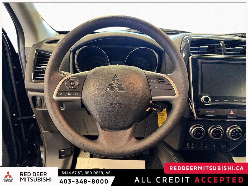 2026 Mitsubishi RVR ES FWD-11