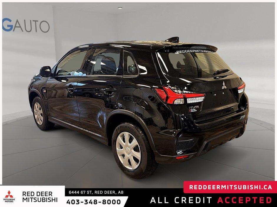 2026 Mitsubishi RVR ES FWD-3