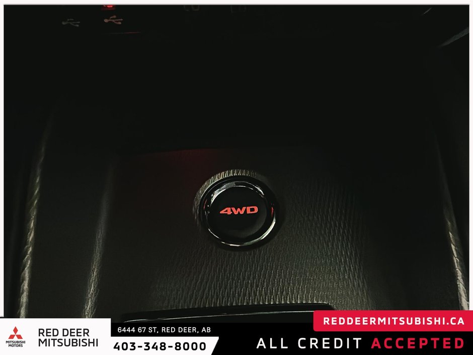 2026 Mitsubishi RVR SE AWC-17