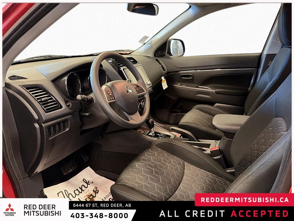 2026 Mitsubishi RVR ES FWD-7