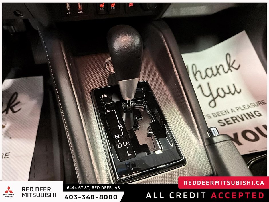 2026 Mitsubishi RVR ES FWD-15