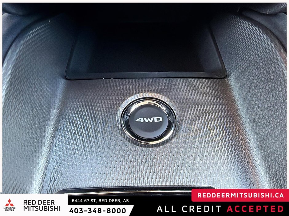 2026 Mitsubishi RVR ES AWC-17