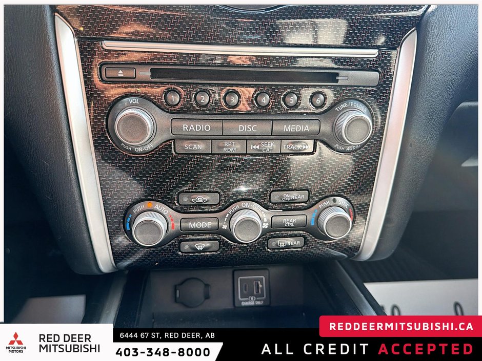 2019 Nissan Pathfinder SL-21