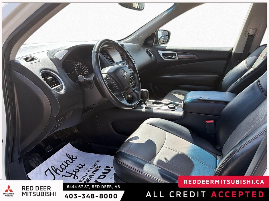2019 Nissan Pathfinder SL-9