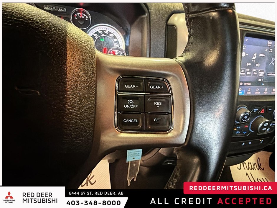 2022 Ram 1500 Classic Warlock-13