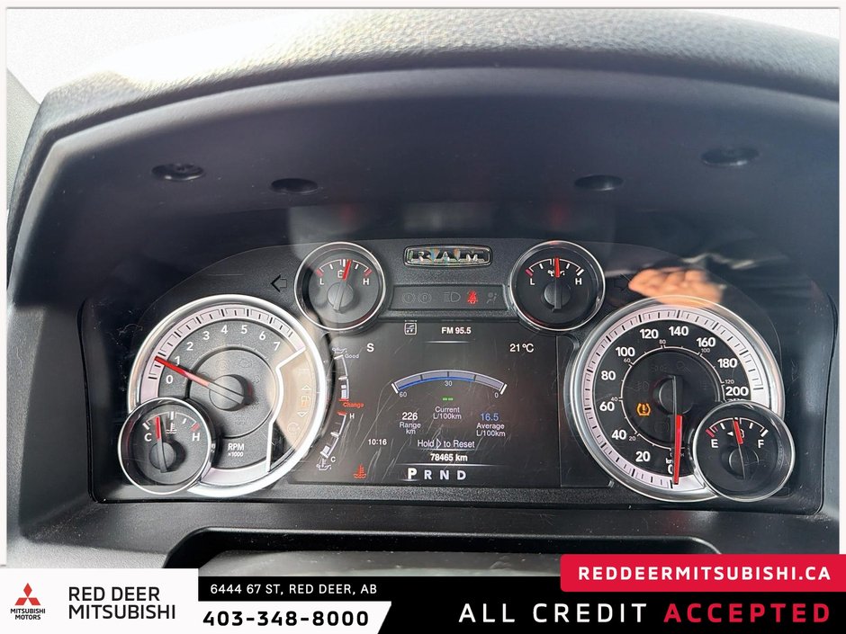 2022 Ram 1500 Classic Warlock-14