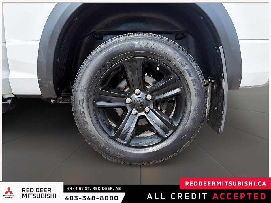 2022 Ram 1500 Classic Warlock-6