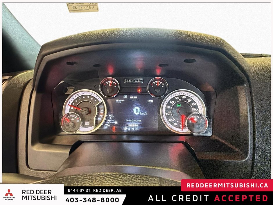 2022 Ram 1500 Classic Warlock-14