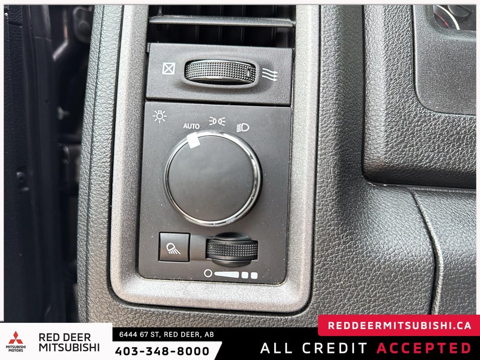 2023 Ram 1500 Classic Tradesman-15