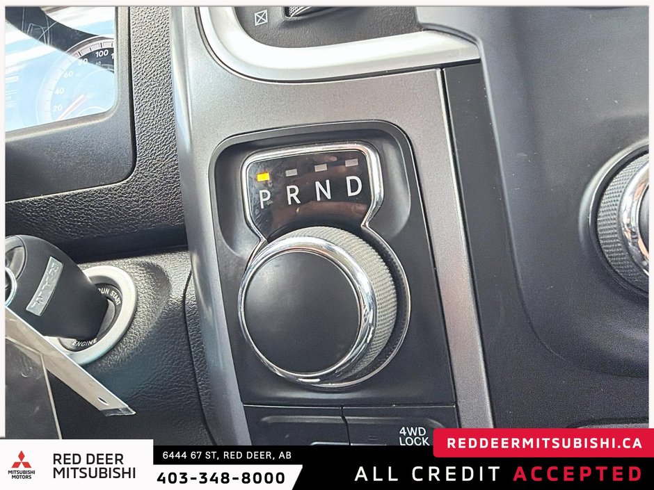 2023 Ram 1500 Classic SLT-17