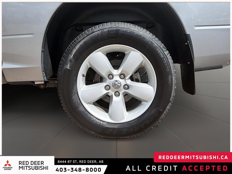2023 Ram 1500 Classic SLT-6