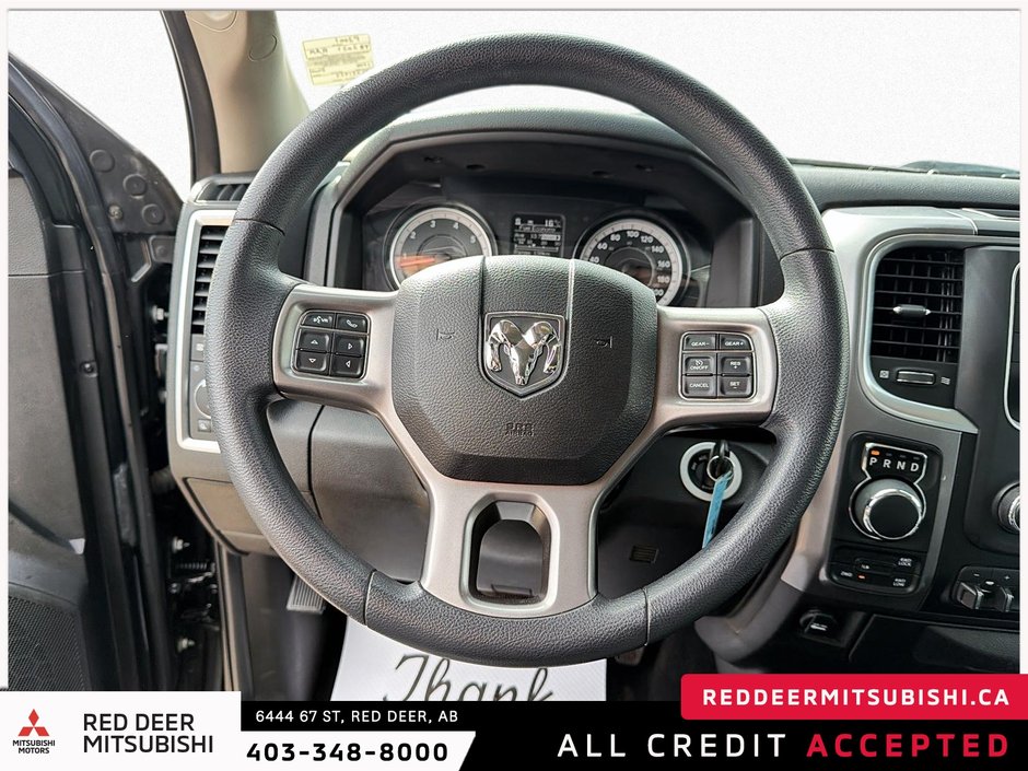 2023 Ram 1500 Classic SLT-12