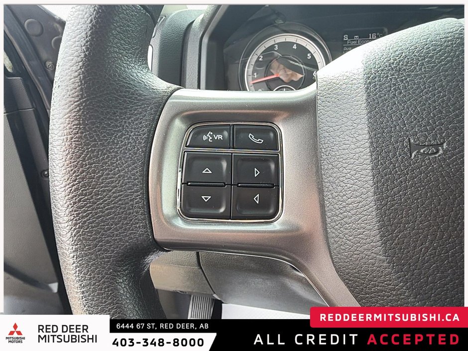 2023 Ram 1500 Classic SLT-13