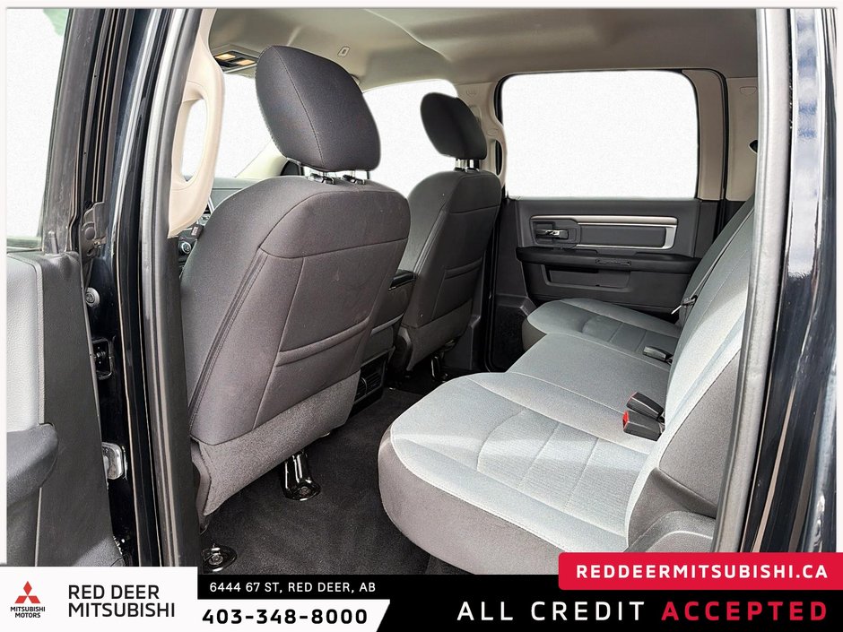 2023 Ram 1500 Classic SLT-10