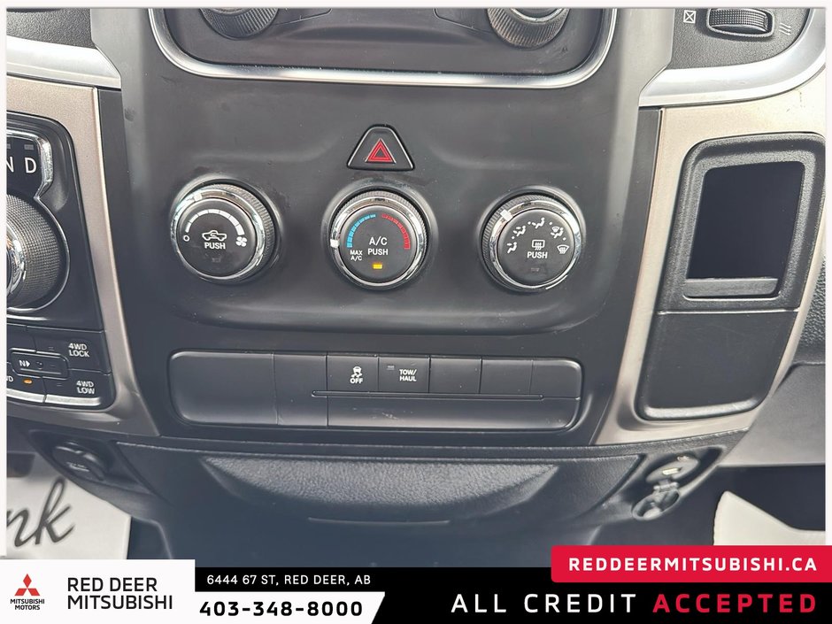 2016 Ram 1500 SLT-12