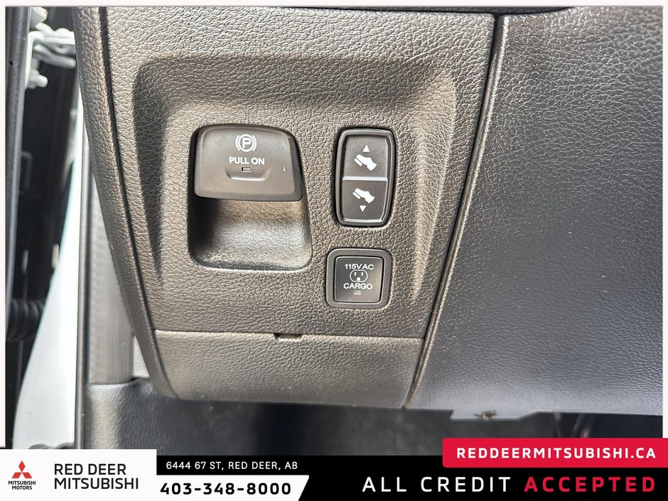 2019 Ram 1500 Laramie-17