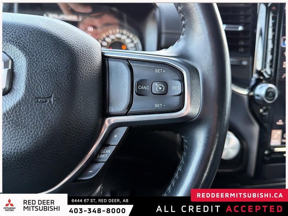 2023 Ram 1500 Laramie-18