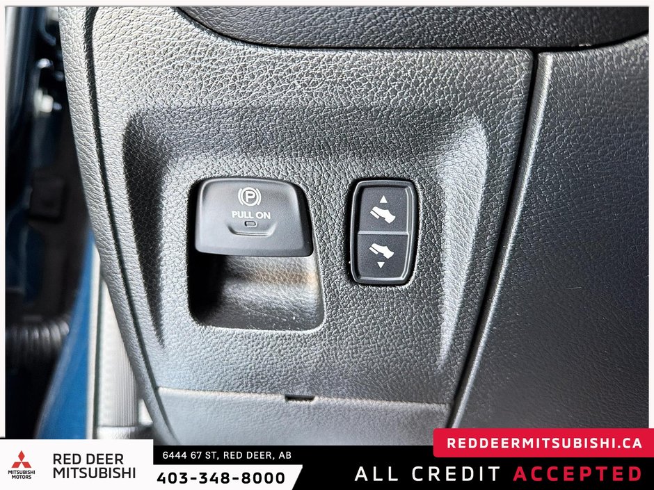 2023 Ram 1500 Laramie-23