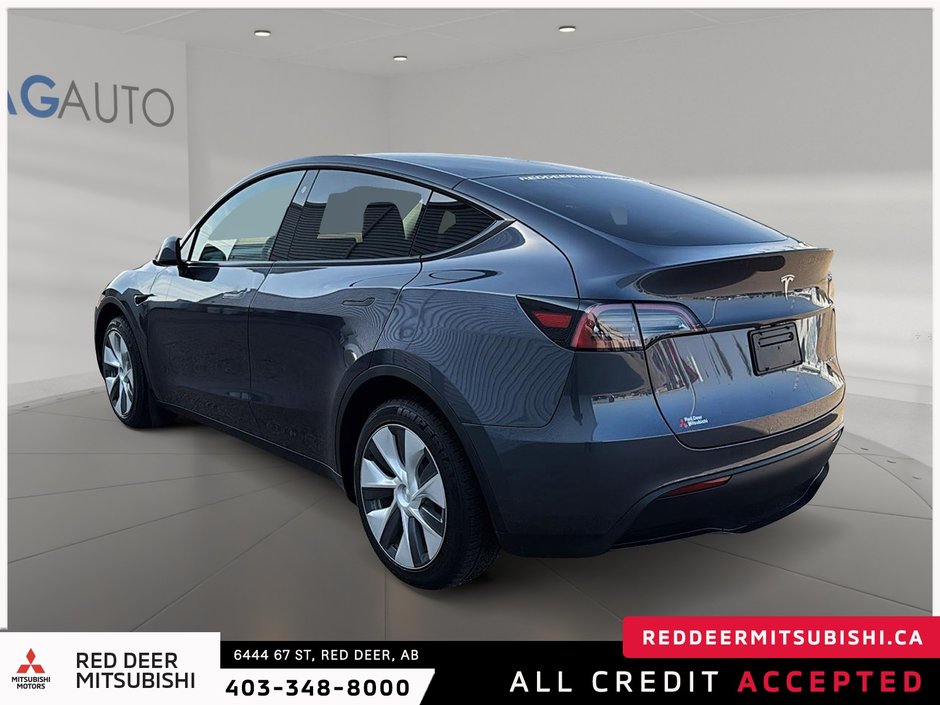 2023 Tesla Model Y Long Range-3