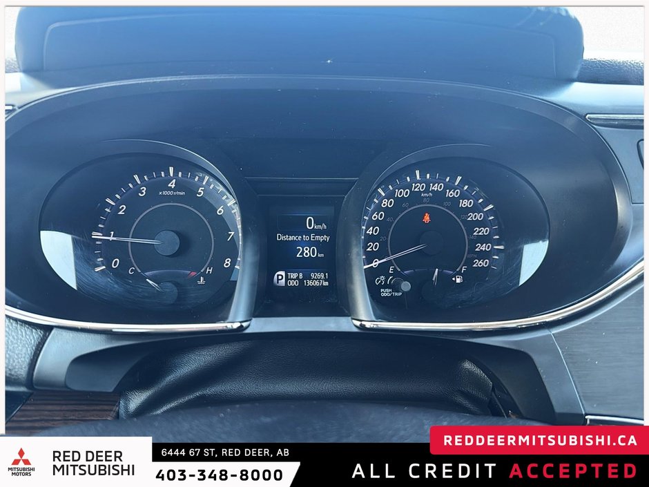 2015 Toyota Avalon-11