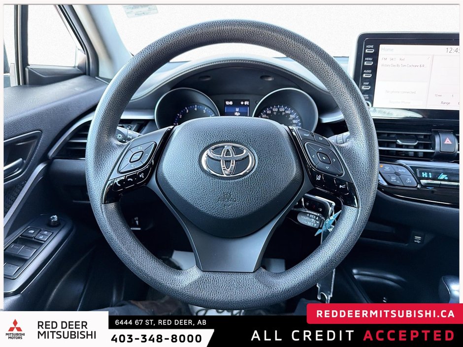 2022 Toyota C-HR XLE Premium-10