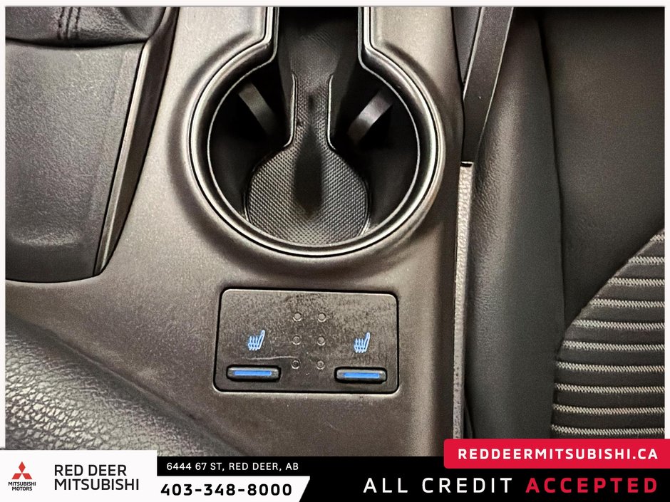 2023 Toyota Camry SE-18