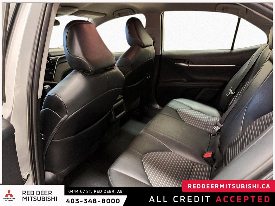 2023 Toyota Camry SE-9