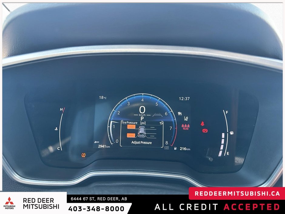 2024 Toyota COROLLA CROSS XLE-11