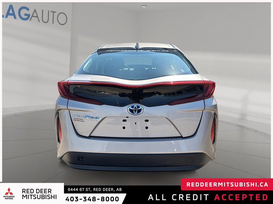 2020 Toyota PRIUS PRIME-2