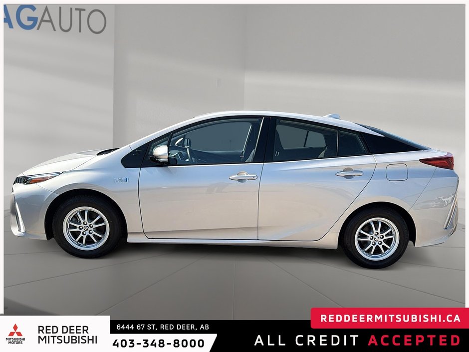 2020 Toyota PRIUS PRIME-4