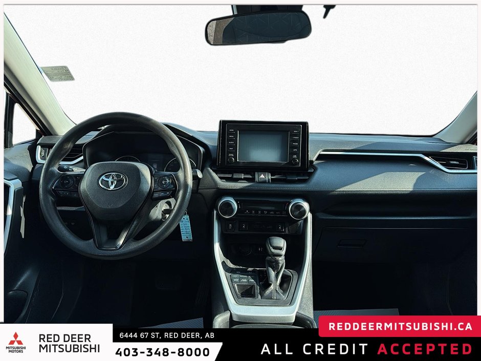 2019 Toyota RAV4 LE-8
