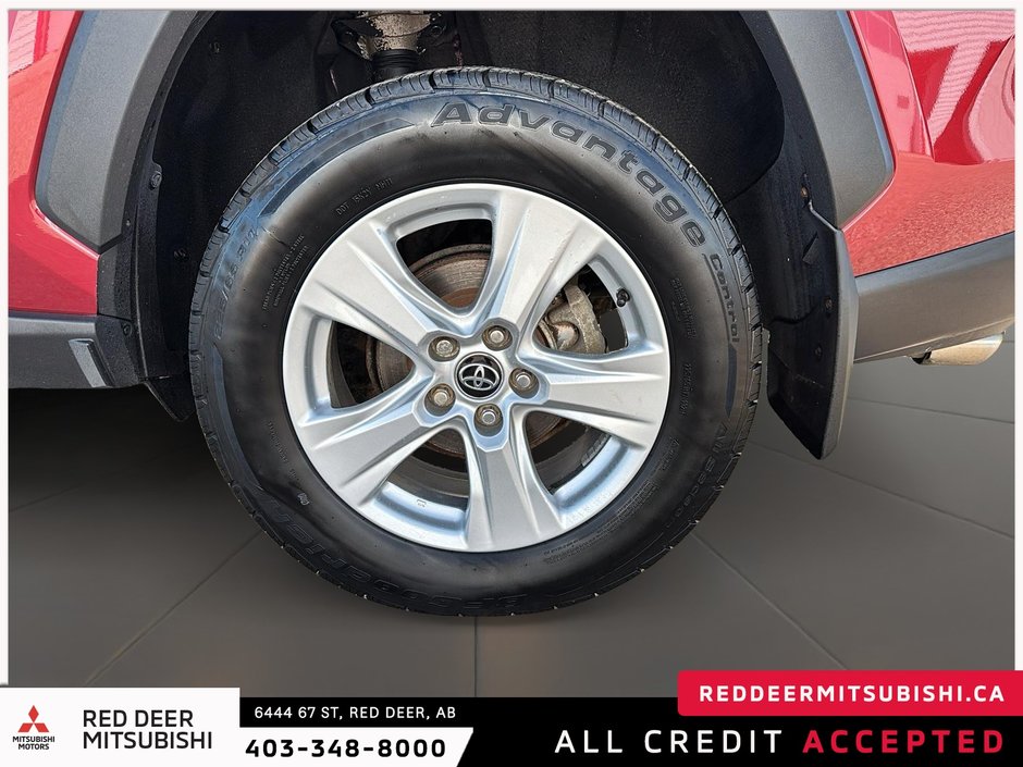 2019 Toyota RAV4 LE-6