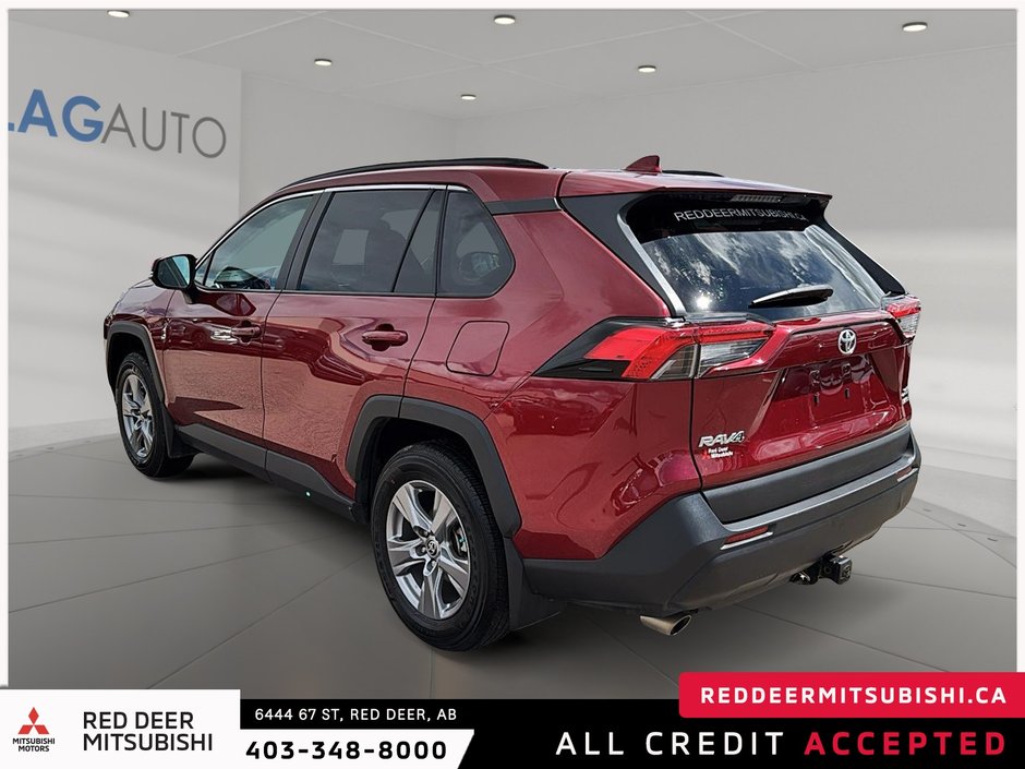 2022 Toyota RAV4 XLE-3