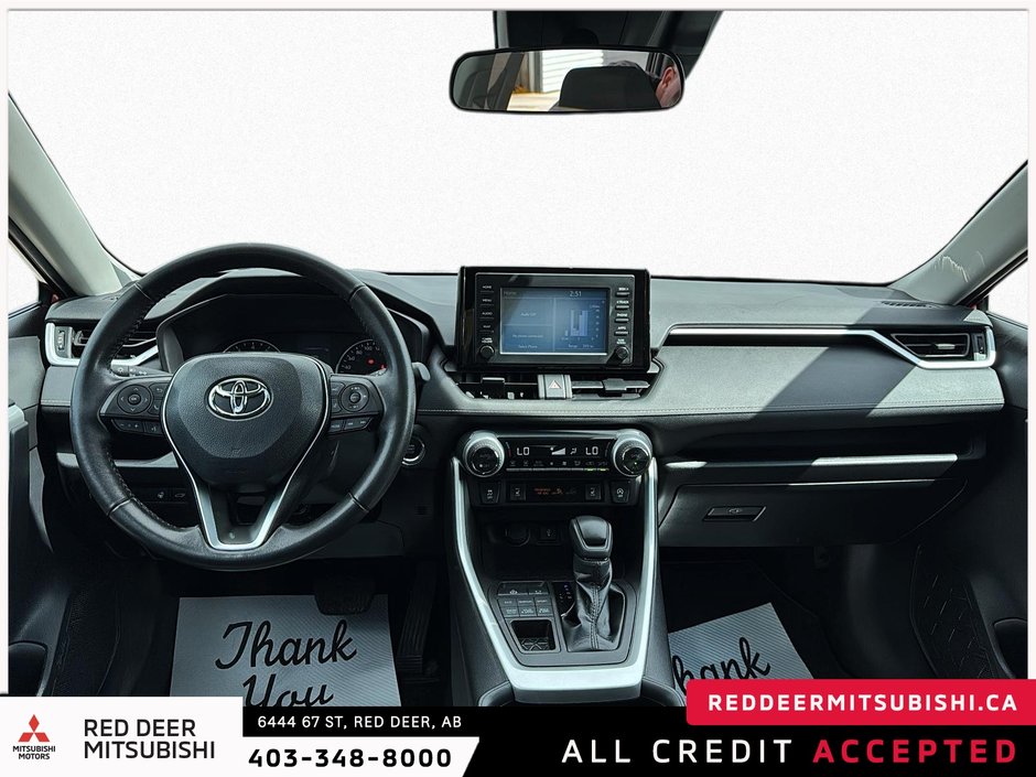 2022 Toyota RAV4 XLE-8