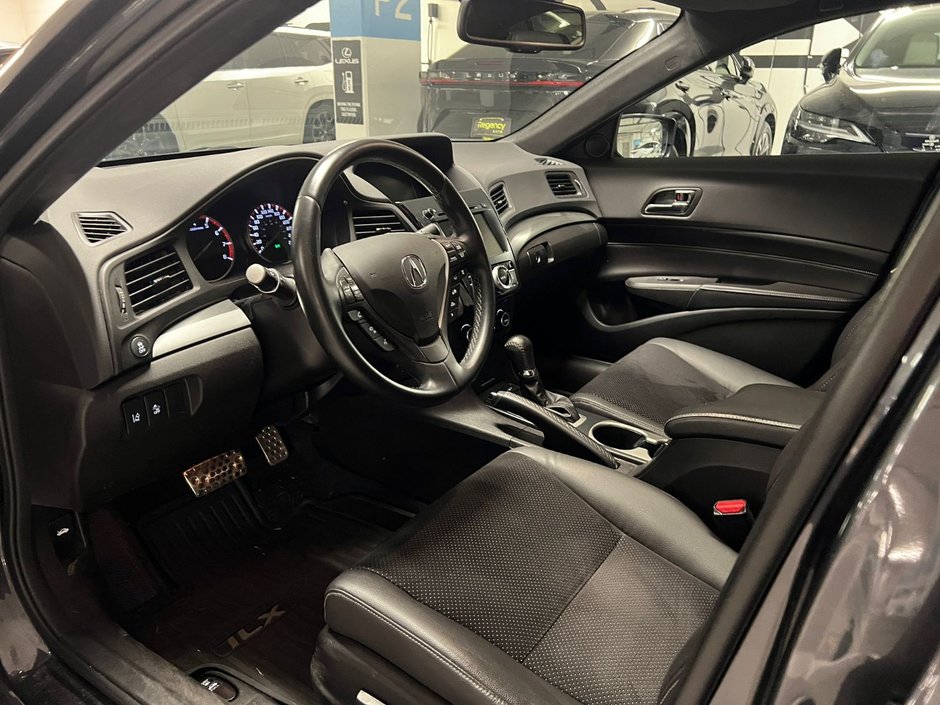 2016 Acura ILXPremium A-Spec A-Spec-4