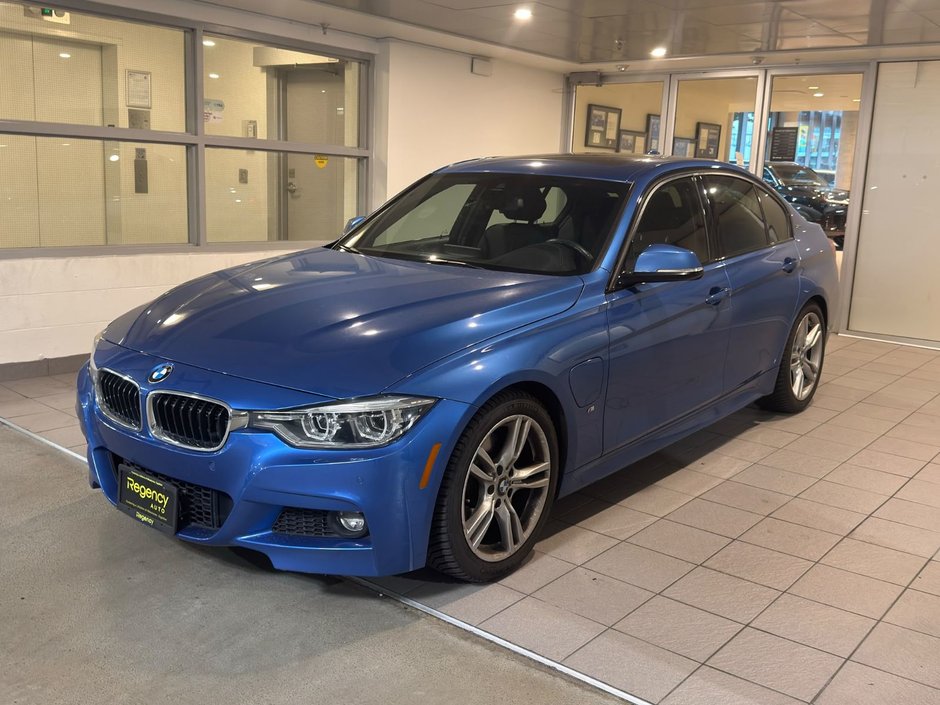 2018 BMW 330eBase 330e-0
