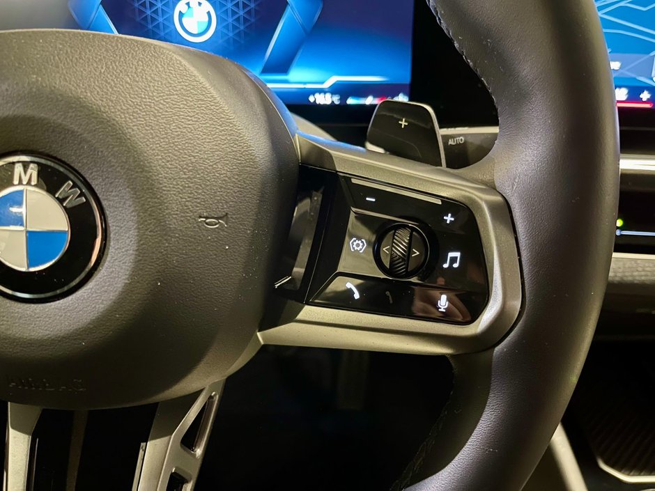 2025 BMW 5-Series 530i xDrive-16