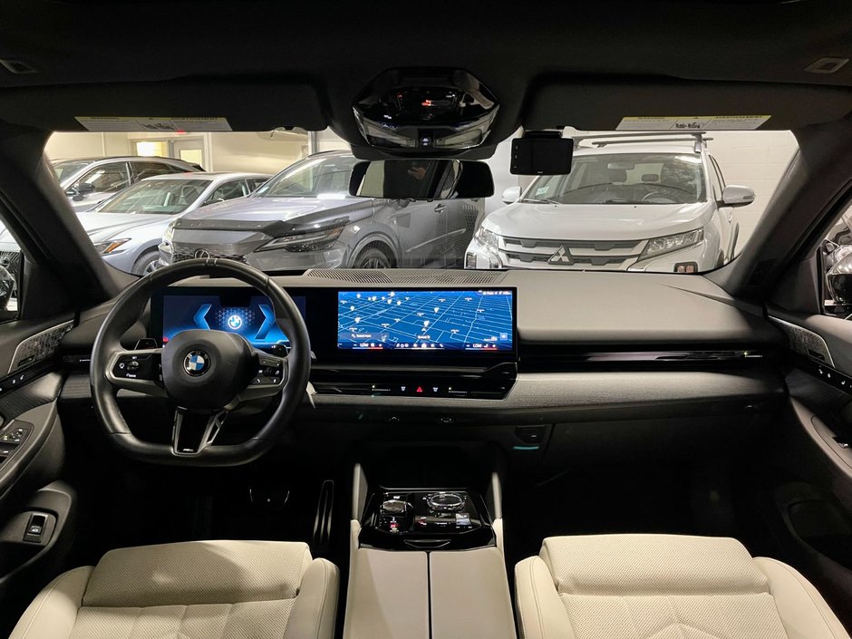 2025 BMW 5-Series 530i xDrive-13