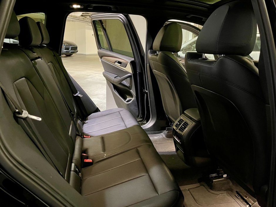 2018 BMW X3 XDrive30i-6