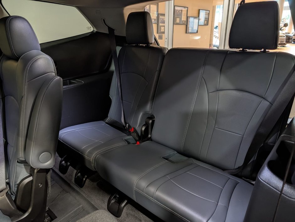 2020 Buick Enclave Essence-8