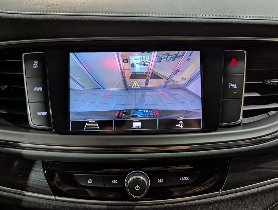 2020 Buick Enclave Essence-18