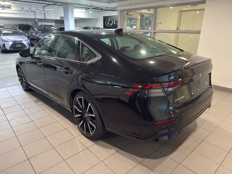 2024 Honda AccordHybrid Touring Touring-2