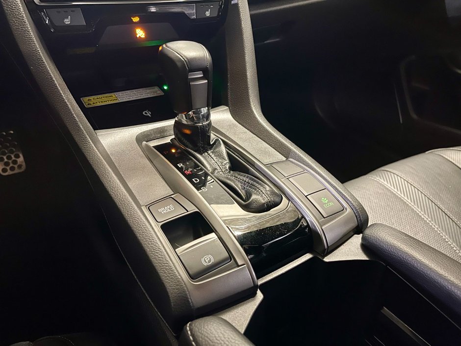 2018 Honda CIVIC SPORT TOURING Sport Touring-14