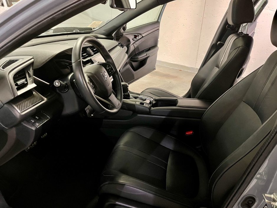 2018 Honda CIVIC SPORT TOURING Sport Touring-15